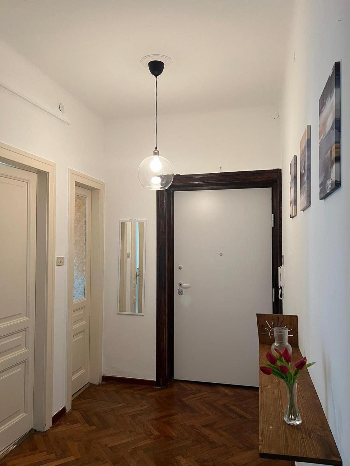 Casa Alice A 2 Passi Dal Centro 55 Mt 2 Apartment Trieste Ngoại thất bức ảnh